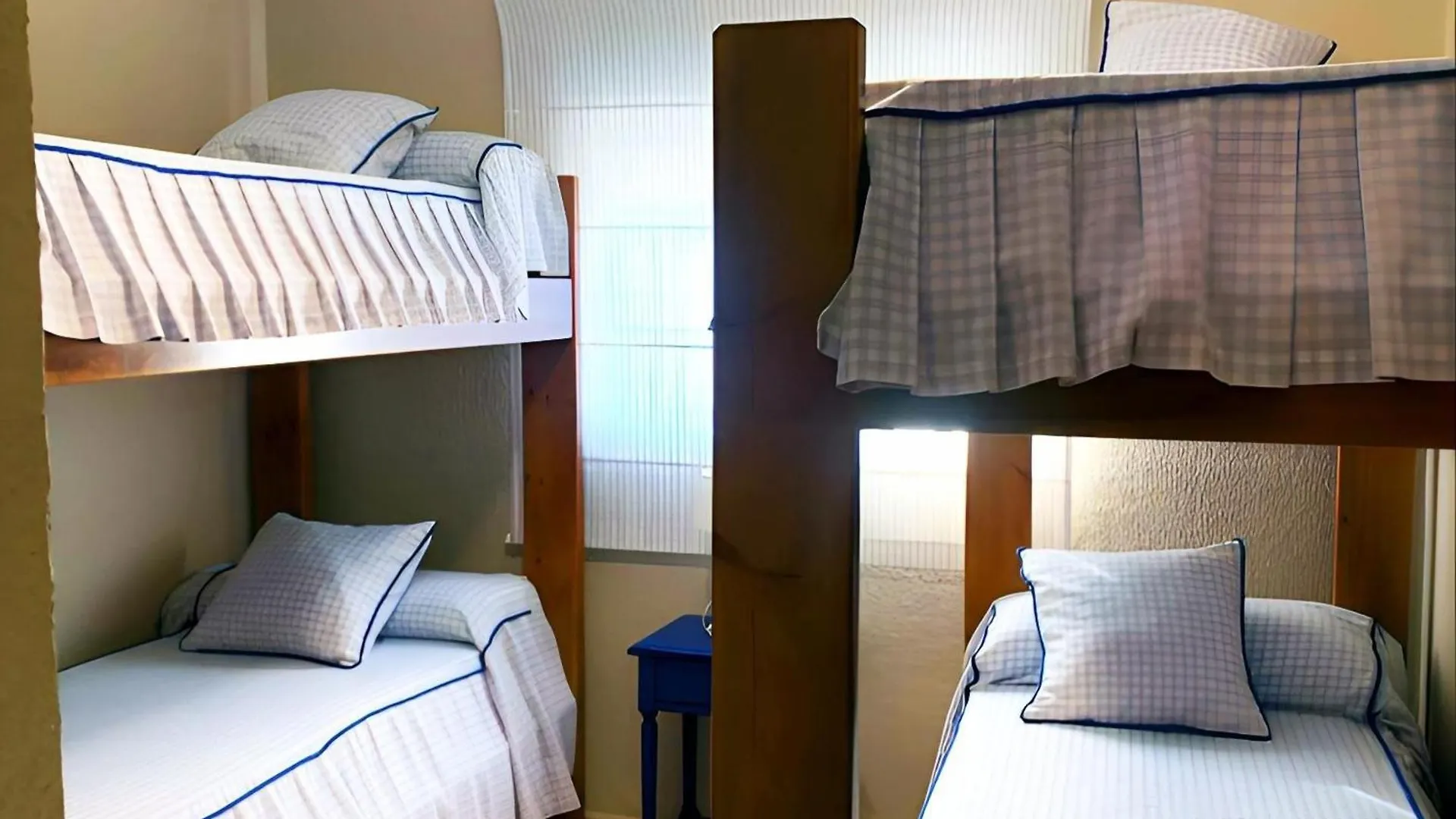 Chalet Con Piscina Privada Y Amplio Jardin En El Puerto De Santa Maria - Solo Familias Y Parejas Spain