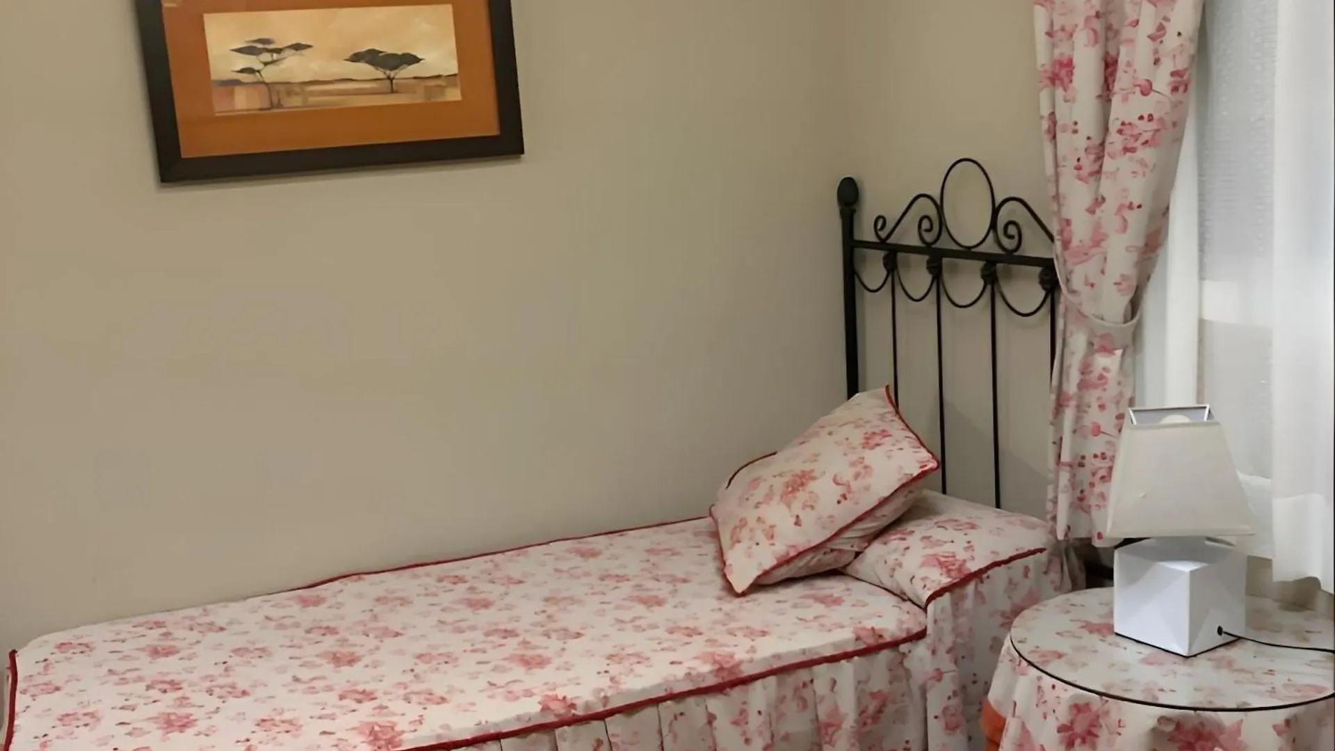 Holiday home Chalet Con Piscina Privada Y Amplio Jardin En El Puerto De Santa Maria - Solo Familias Y Parejas Spain